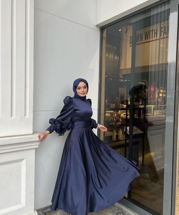 Durrah puff sleeved satin gown