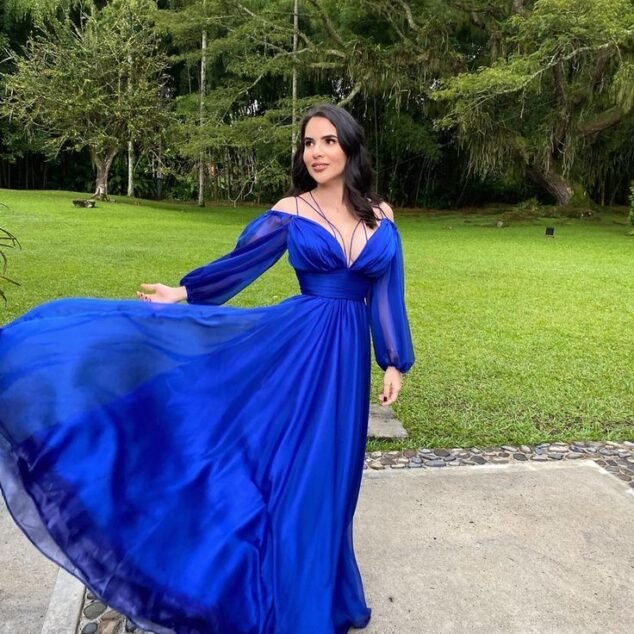 Flowy A-line Light Blue Chiffon Long Prom Dresses Simple Party Dresses with Pleats UQ2032
