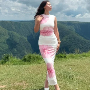 Pink flowers on white bodycon outfit