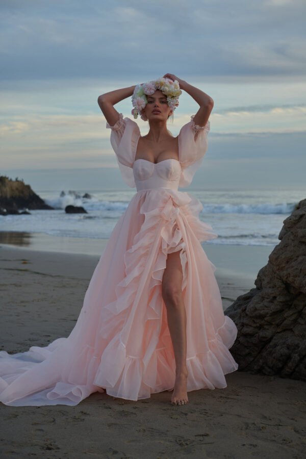 Plain organza ruffled side slit outfit