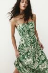 Green printed spaghetti straps midi outfit