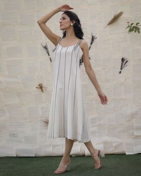 White A-line striped midi outfit