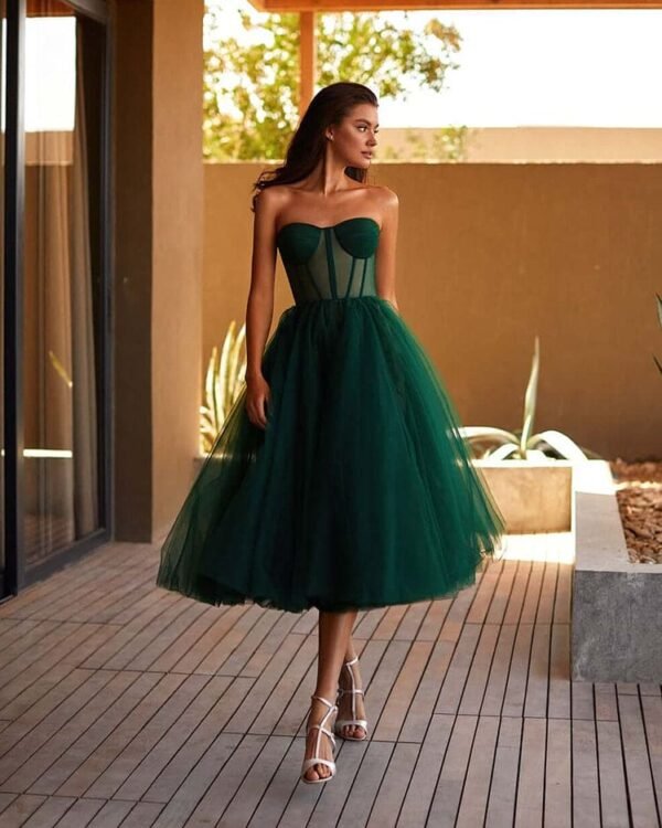 Emerald green A-line corset outfit